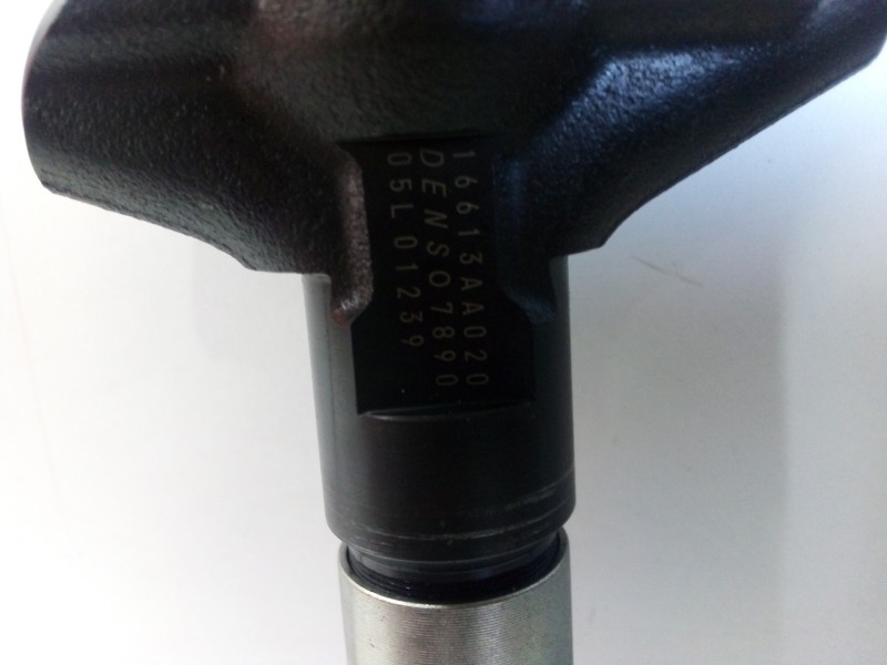 Recambio de inyector para subaru forester s12 2.0 diesel cat referencia OEM IAM 16613AA020-7890  
