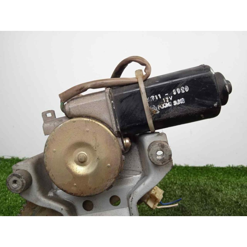 Recambio de elevalunas delantero derecho para kia carnival referencia OEM IAM  99-01 - ELECTRICO - 2.PINES CON.MOTOR - TIJERA