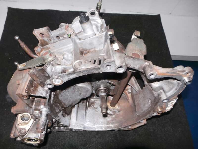 Recambio de caja cambios para peugeot 205 berlina 1.8 diesel referencia OEM IAM 20TA80 MANUAL 5 VELOCIDADES
