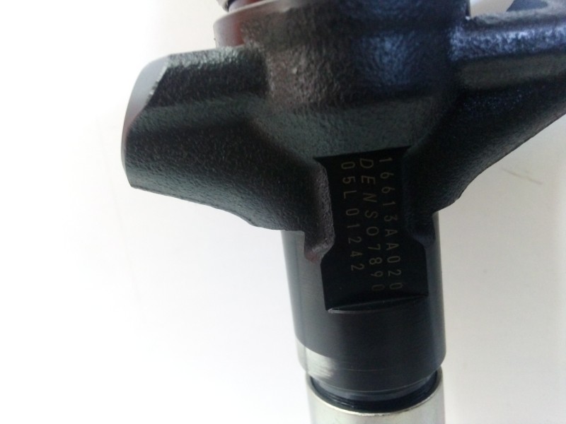 Recambio de inyector para subaru forester s12 2.0 diesel cat referencia OEM IAM 16613AA020-7890  