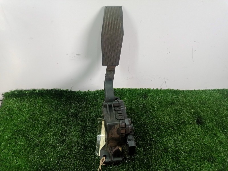 Recambio de pedal acelerador para opel vectra c berlina cosmo referencia OEM IAM GM9186724  