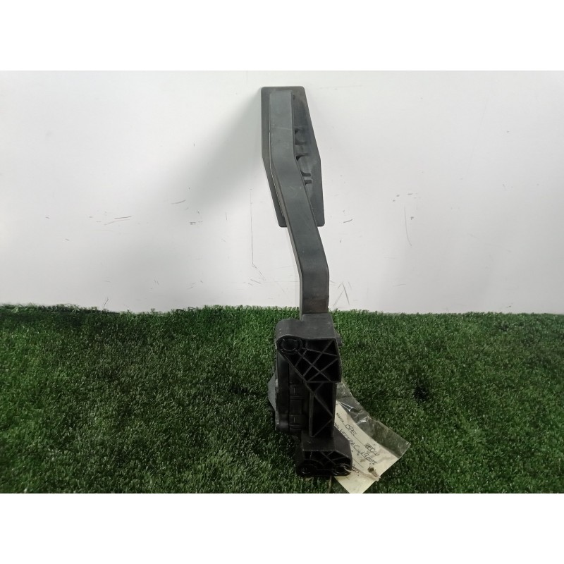 Recambio de pedal acelerador para opel vectra c berlina cosmo referencia OEM IAM GM9186724  