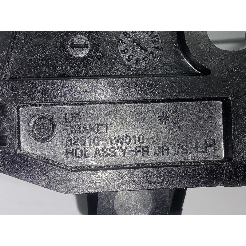 Recambio de maneta interior delantera izquierda para kia rio 1.2 cat referencia OEM IAM 826101W010  