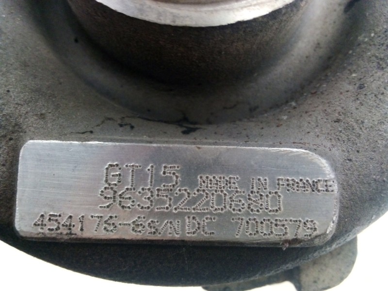 Recambio de turbocompresor para citroën xsara berlina 1.9 turbodiesel referencia OEM IAM 9635220680  