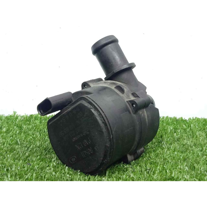 Recambio de bomba agua para skoda fabia combi 1.4 tdi dpf referencia OEM IAM 5C0965567  
