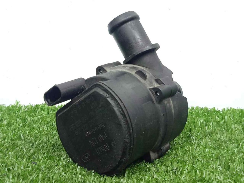 Recambio de bomba agua para skoda fabia combi 1.4 tdi dpf referencia OEM IAM 5C0965567  