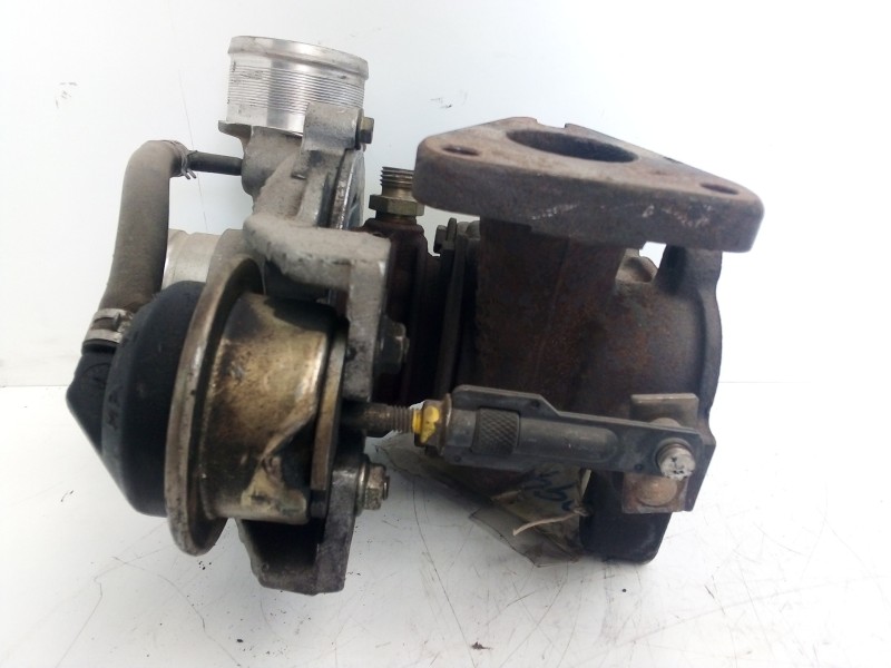 Recambio de turbocompresor para citroën xsara berlina 1.9 turbodiesel referencia OEM IAM 9635220680  