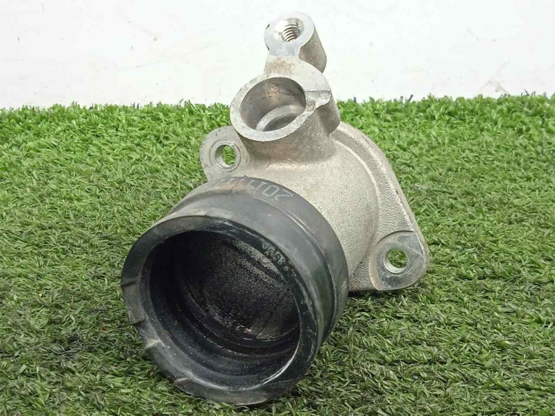 Recambio de colector admision para peugeot satelis ii 125 referencia OEM IAM 770611  