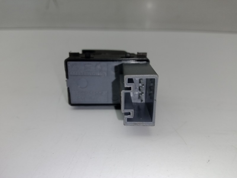Recambio de mando elevalunas delantero derecho para seat ibiza sc (6j1) 1.2 tdi referencia OEM IAM 7L6959855B  