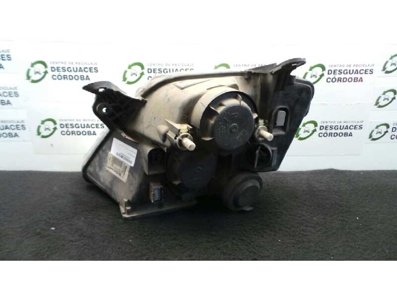 Recambio de faro derecho para opel meriva 1.6 16v referencia OEM IAM 93321053 MERIVA.A 