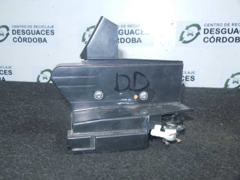 Recambio de cerradura puerta delantera derecha para dacia sandero stepway referencia OEM IAM 805026816RF 2.PINES VARILLA