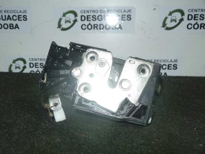 Recambio de cerradura puerta delantera derecha para dacia sandero stepway referencia OEM IAM 805026816RF 2.PINES VARILLA