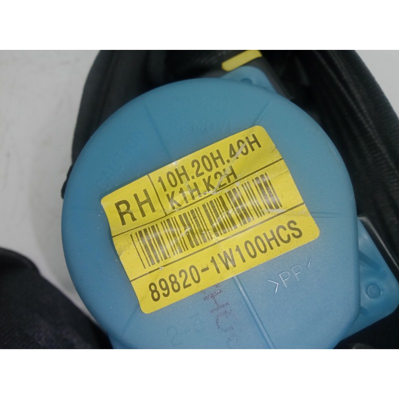Recambio de cinturon seguridad trasero derecho para kia rio 1.2 cat referencia OEM IAM 898201W100HCS  