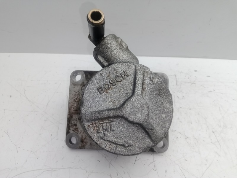 Recambio de depresor freno / bomba vacio para citroën jumper caja cerrada desde ´02 2.8 hdi cat referencia OEM IAM D151A BOSCH 