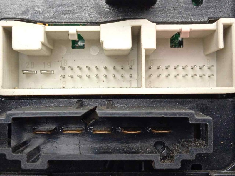 Recambio de mando calefaccion / aire acondicionado para volkswagen caddy ka/kb (2k) 1.9 tdi (bsu) referencia OEM IAM SINREFERENC