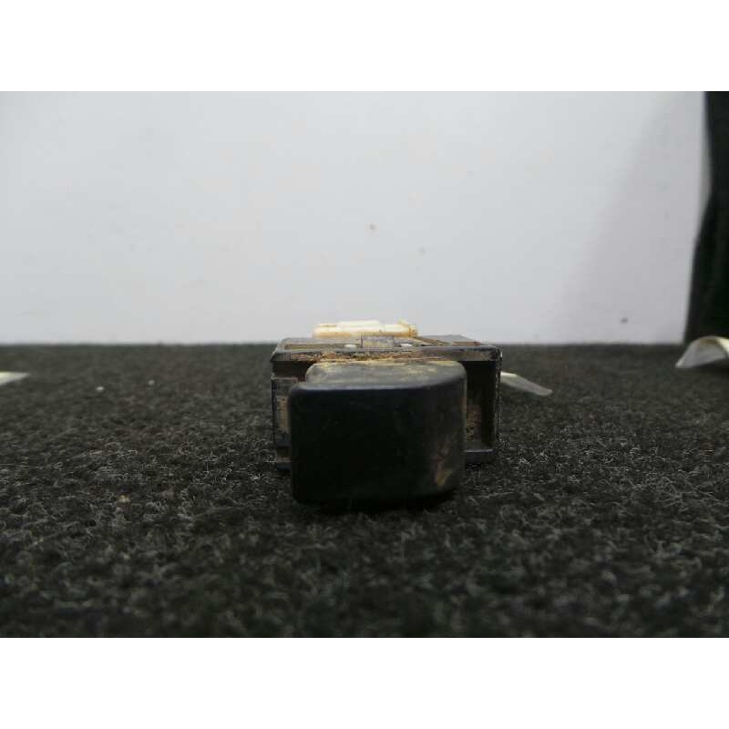 Recambio de mando elevalunas trasero izquierdo para nissan almera (n15) 2.0 diesel referencia OEM IAM   6 PINES