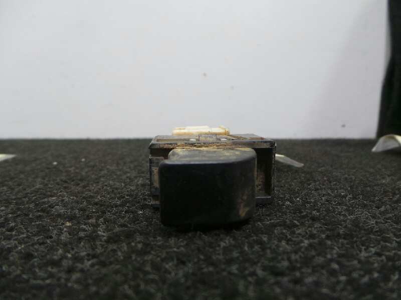 Recambio de mando elevalunas trasero izquierdo para nissan almera (n15) 2.0 diesel referencia OEM IAM   6 PINES