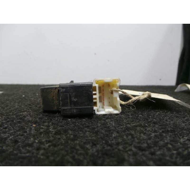 Recambio de mando elevalunas trasero izquierdo para nissan almera (n15) 2.0 diesel referencia OEM IAM   6 PINES
