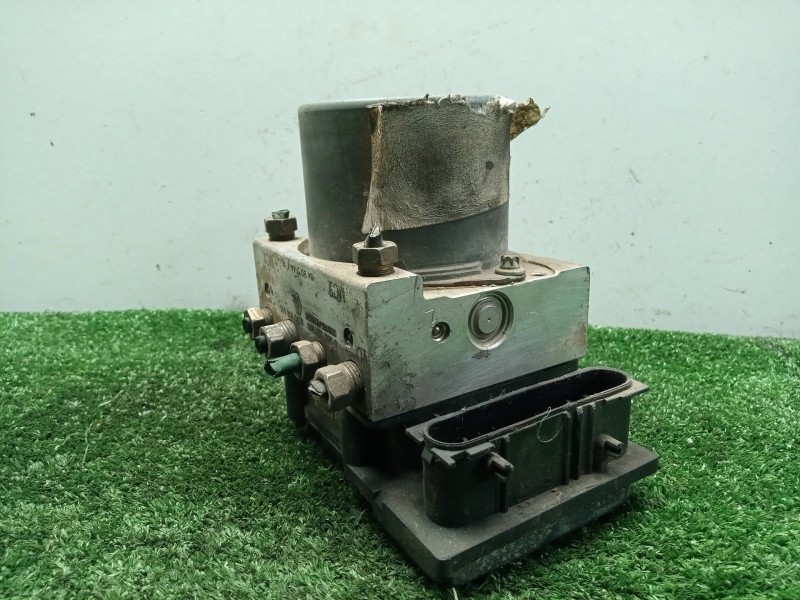 Recambio de abs para renault megane ii berlina 3p 1.5 dci diesel referencia OEM IAM 0265800300-8200038695  