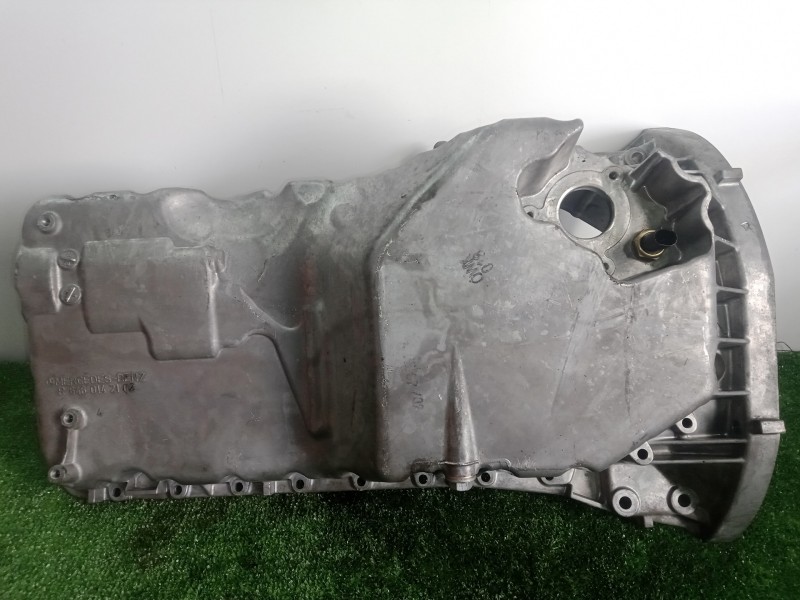 Recambio de carter para mercedes-benz clase c (w204) berlina 2.2 cdi cat referencia OEM IAM R6460142102  