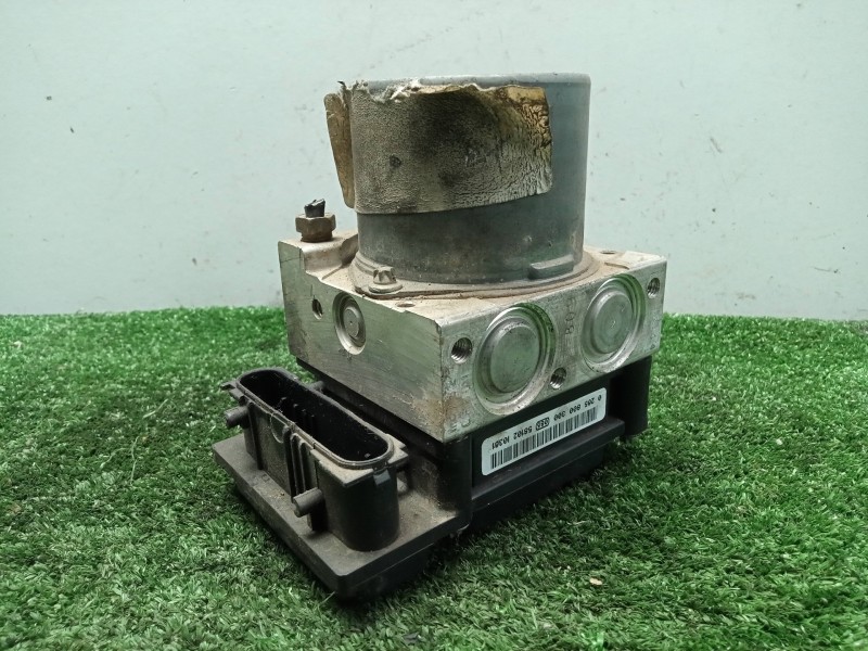 Recambio de abs para renault megane ii berlina 3p 1.5 dci diesel referencia OEM IAM 0265800300-8200038695  