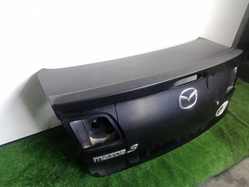 Recambio de tapa maletero para mazda 3 berlina (bk) 1.6 cd diesel cat referencia OEM IAM   