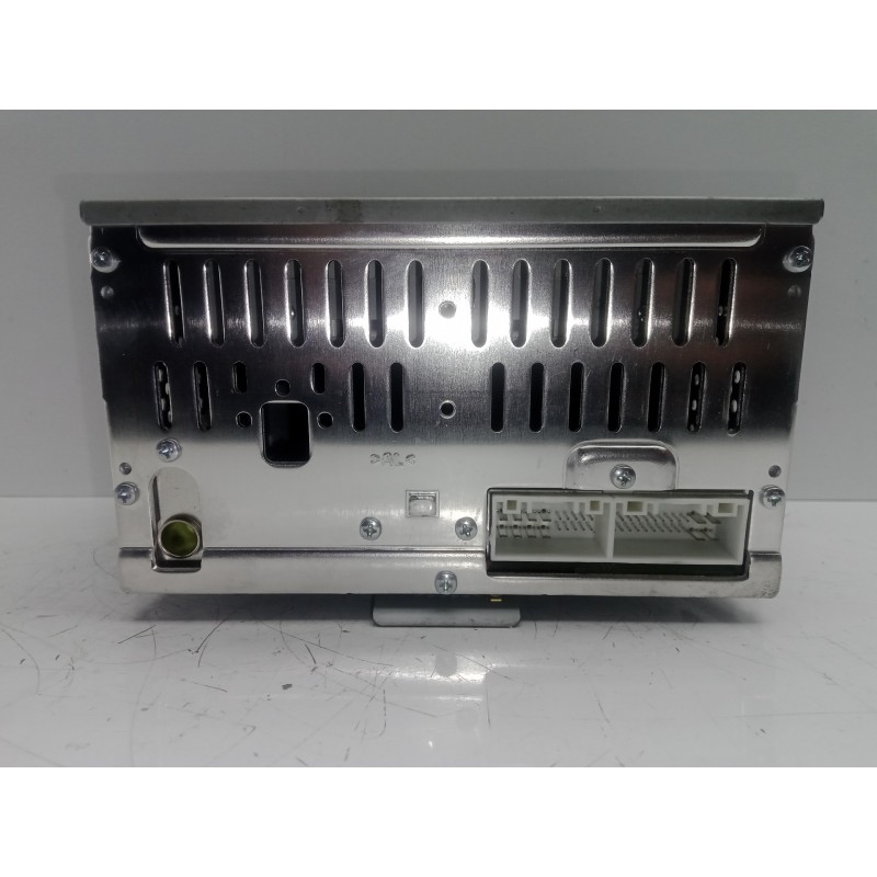 Recambio de sistema audio / radio cd para kia rio 1.2 cat referencia OEM IAM 961701W770CA  
