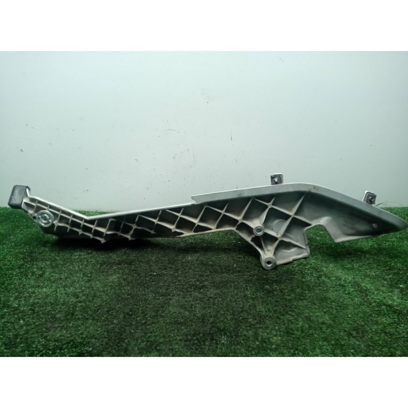 Recambio de posapie para bmw r 1200 rt/st referencia OEM IAM 46717675289 IZQUIERDO K26 - 05-10