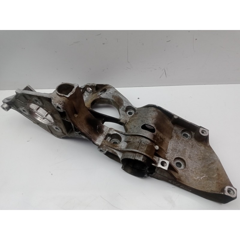 Recambio de soporte alternador para seat ibiza (6l1) 1.9 sdi referencia OEM IAM 038903143AC  