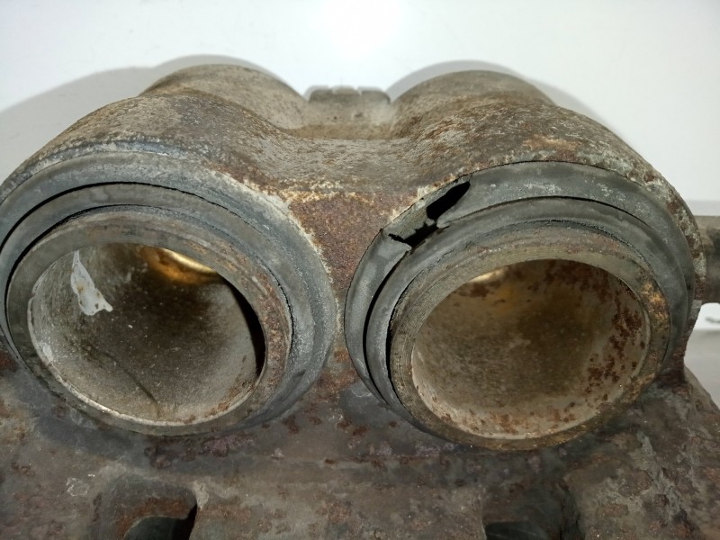 Recambio de pinza freno delantera izquierda para nissan x-trail (t30) 2.2 dci diesel cat referencia OEM IAM 61R-4504 AKEBONO 61R