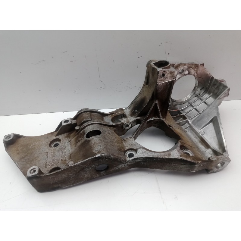 Recambio de soporte alternador para seat ibiza (6l1) 1.9 sdi referencia OEM IAM 038903143AC  