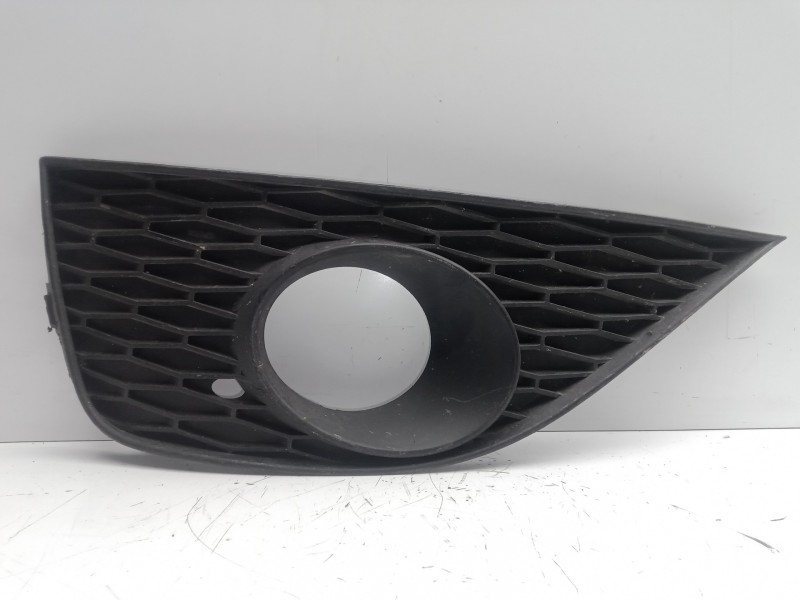 Recambio de molduras delanteras para seat ibiza sc (6j1) 1.2 tdi referencia OEM IAM 6J0853665A ANTINIEBLA.IZQUIERDA 