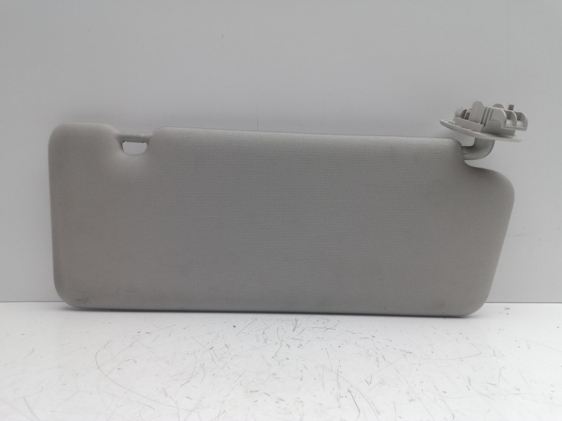 Recambio de parasol izquierdo para renault clio iv 1.2 16v referencia OEM IAM   