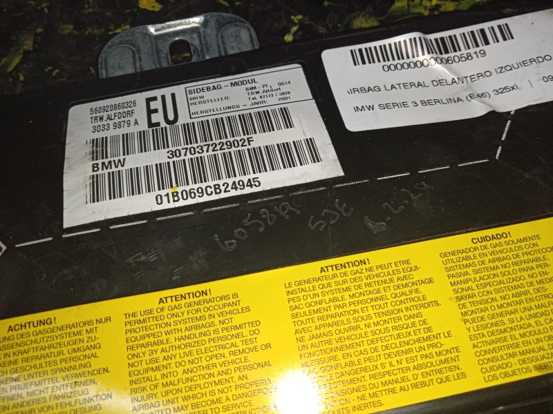 Recambio de airbag lateral delantero izquierdo para bmw serie 3 berlina (e46) 325xi referencia OEM IAM 30339879A-30703722902F  