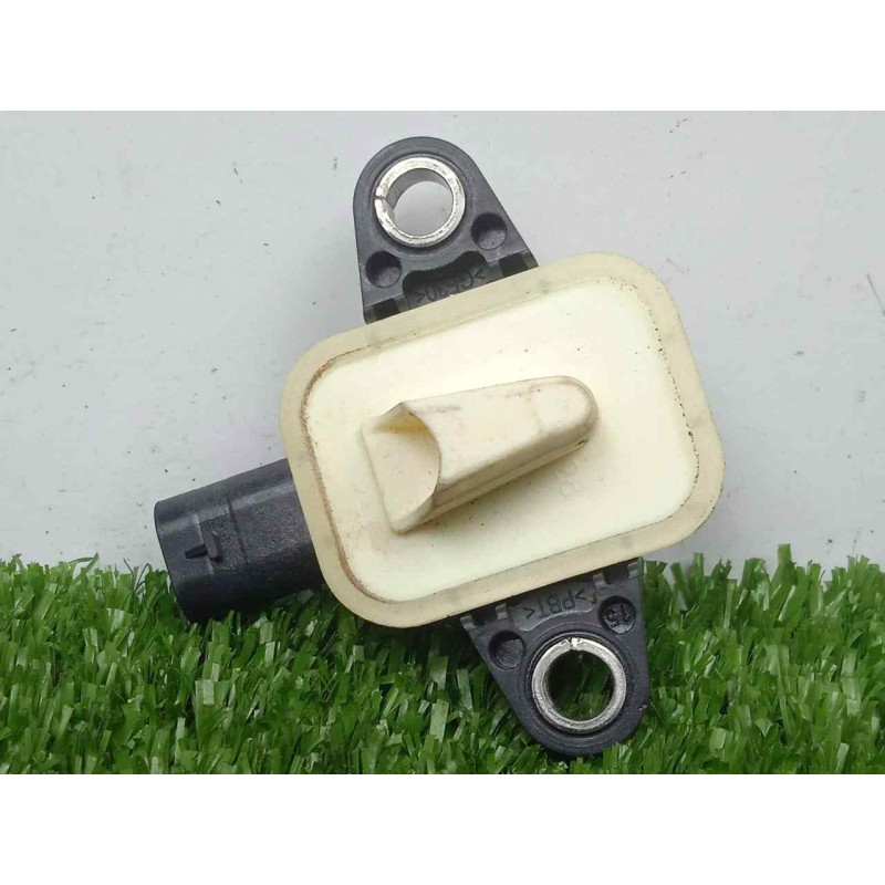 Recambio de sensor impacto airbag para skoda fabia combi 1.4 tdi dpf referencia OEM IAM 4H0955557  