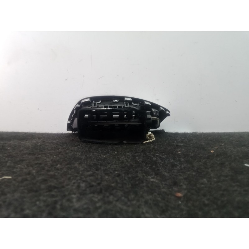 Recambio de aireador delantero izquierdo para renault scenic iii 1.5 dci diesel fap referencia OEM IAM 1012124-10016  