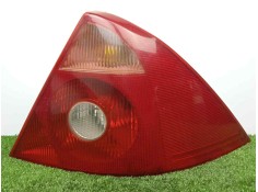 Recambio de piloto trasero derecho para ford mondeo berlina (ge) 2.0 tdci cat referencia OEM IAM  00-03 ROJO