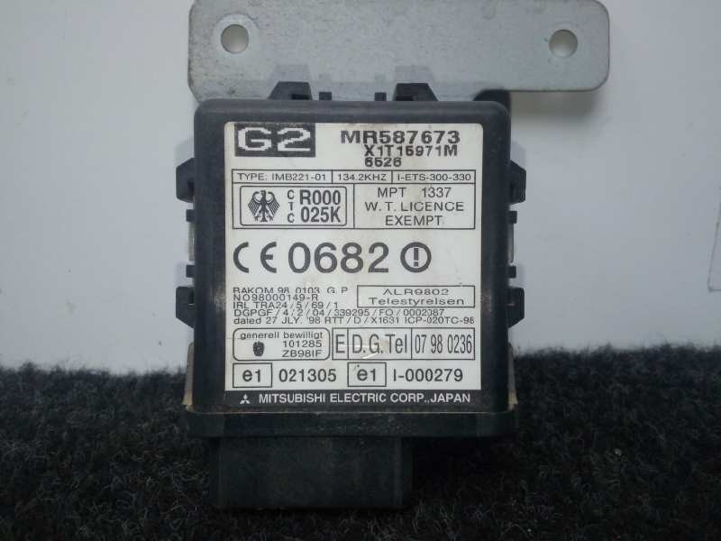 Recambio de modulo electronico para mitsubishi montero (v60/v70) 2.5 td cat referencia OEM IAM MR587673  