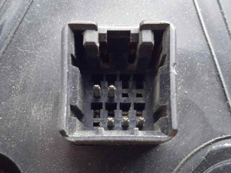 Recambio de retrovisor derecho para kia cerato 1.6 cat referencia OEM IAM SINREFERENCIA ELECTRICO - 5.PINES DORADO