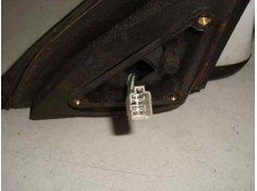 Recambio de retrovisor derecho para kia shuma 1.5 comfort 5 berlina referencia OEM IAM  ELECTRICO BLANCO 2