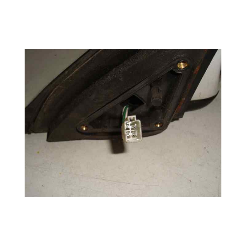 Recambio de retrovisor derecho para kia shuma 1.5 comfort 5 berlina referencia OEM IAM  ELECTRICO BLANCO