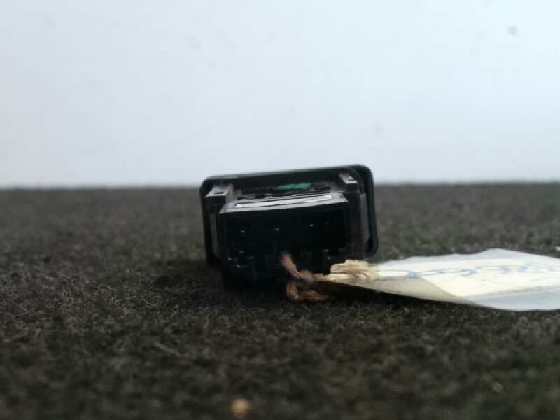 Recambio de warning para mazda 3 berlina (bk) 1.6 cd diesel cat referencia OEM IAM   4 PINES