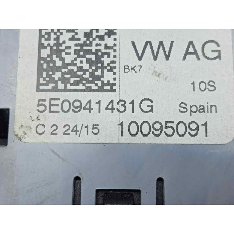 Recambio de interruptor luces para skoda fabia combi 1.4 tdi dpf referencia OEM IAM 5E0941431G 1.NIEBLAS 