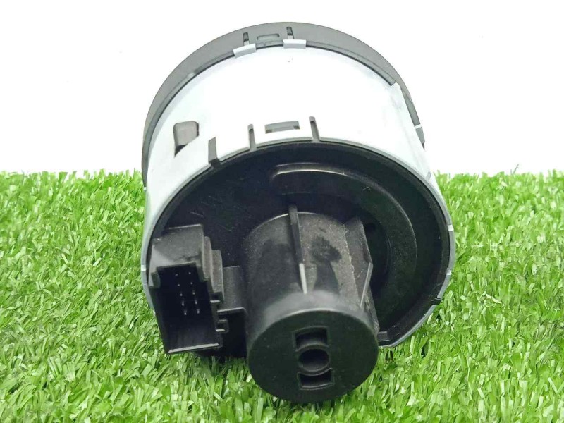 Recambio de interruptor luces para skoda fabia combi 1.4 tdi dpf referencia OEM IAM 5E0941431G 1.NIEBLAS 
