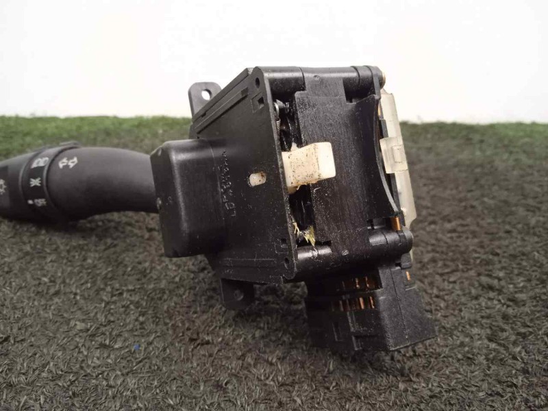 Recambio de mando luces para kia cerato 1.5 crdi referencia OEM IAM   