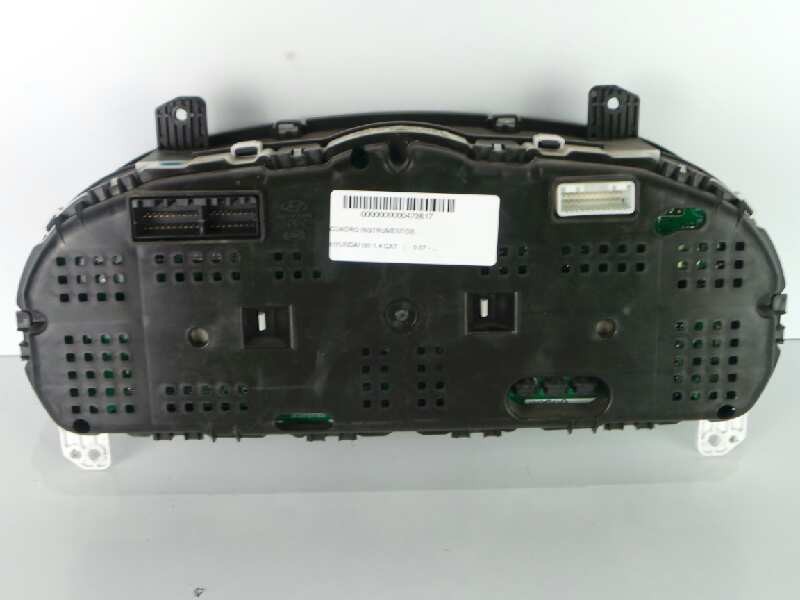 Recambio de cuadro instrumentos para hyundai i30 1.4 cat referencia OEM IAM 940032L425-11001039800H  