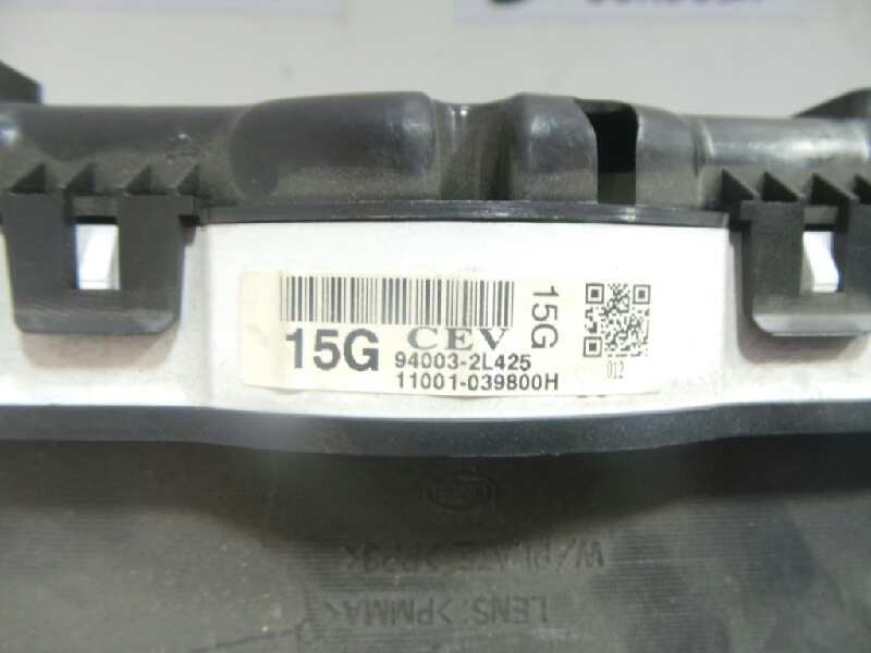 Recambio de cuadro instrumentos para hyundai i30 1.4 cat referencia OEM IAM 940032L425-11001039800H  