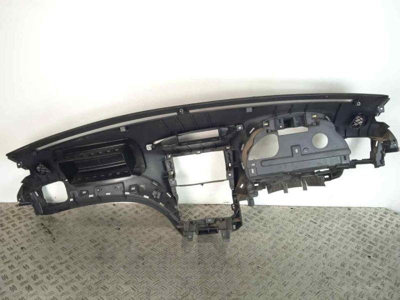 Recambio de salpicadero para subaru forester s12 2.0 diesel cat referencia OEM IAM   