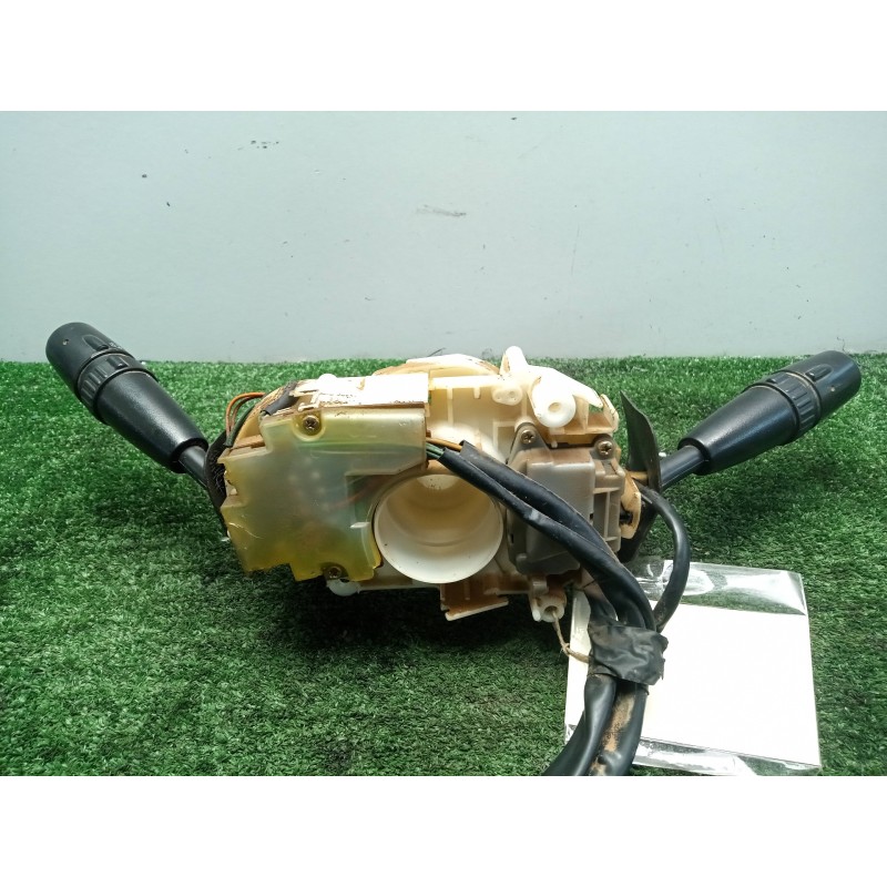 Recambio de mando luces para kia carnival ii 2.9 crdi cat referencia OEM IAM SINREFERENCIA 2.CONECTORES 
