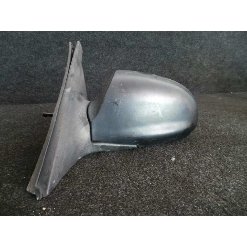 Recambio de retrovisor izquierdo para hyundai accent (lc) 1.3 cat referencia OEM IAM  MANUAL NEGRO